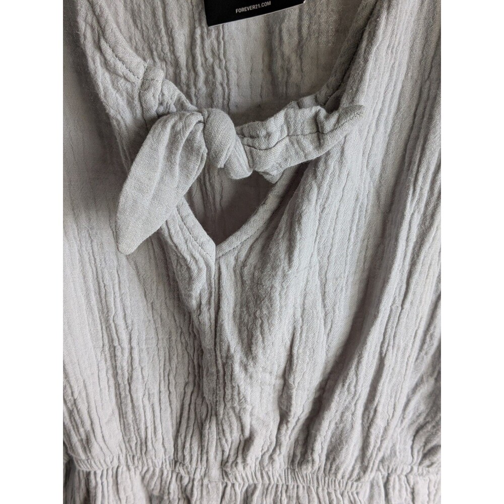 One Clothing NWT Forever 21 Short Jumpsuit Grey Ruffle M - Picture 5 of 5